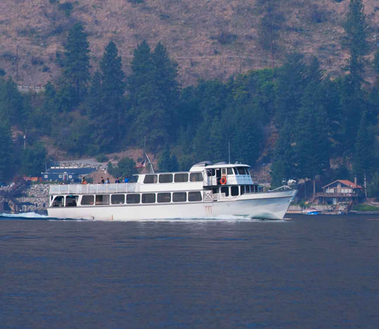 Lake Chelan Ferry